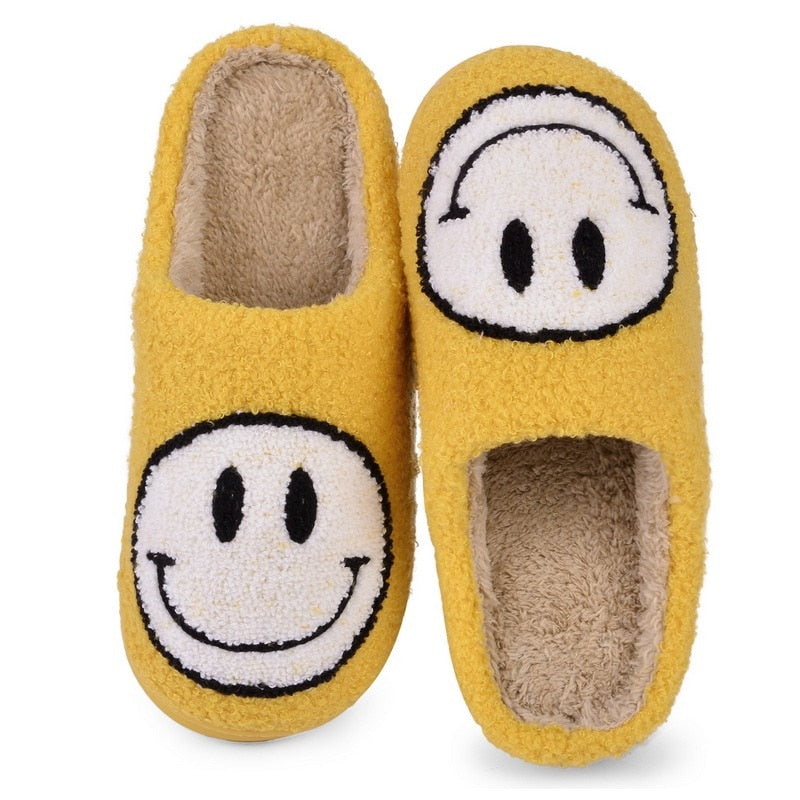 Big Smiley Pattern Slippers 2.0