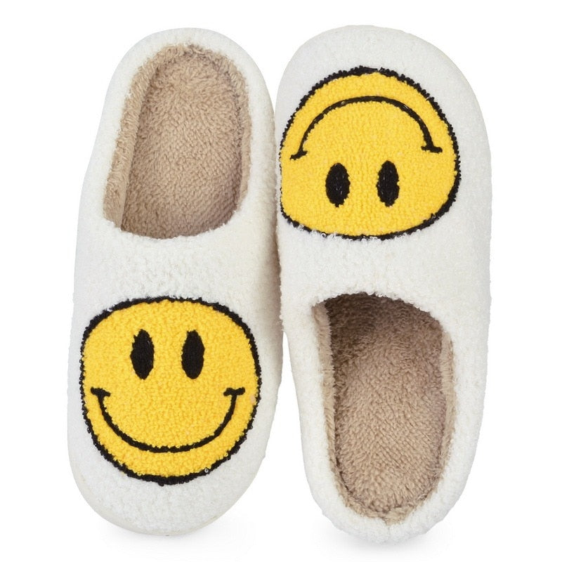 Big Smiley Pattern Slippers 2.0